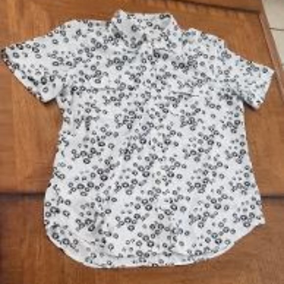 LOFT Black and White Flower Print Shirt - Picture 2 of 9